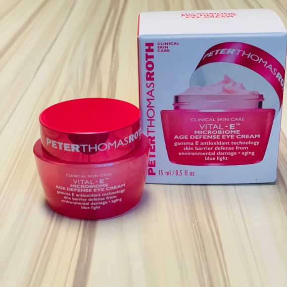 Peter Thomas Roth Other - ** 🎉HP🎉** NEW Peter Thomas R Vital-E Microbiome Age Defense